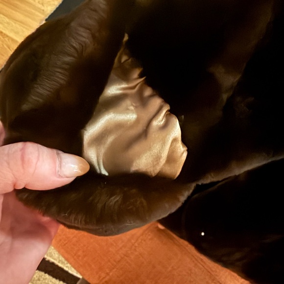 Chocolate Brown Mouton  Fur Coat sz LG - Picture 9 of 9